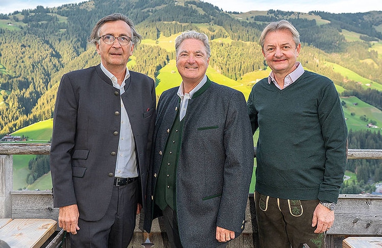 Die Gastgeber (v.l.n.r.) Johann Schachner (CEO, Atos Österreich), Erwin van Lambaart (Generaldirektor, Casinos Austria) und Gerald Gerstbauer (CEO, Gerstbauer Strategic International).
