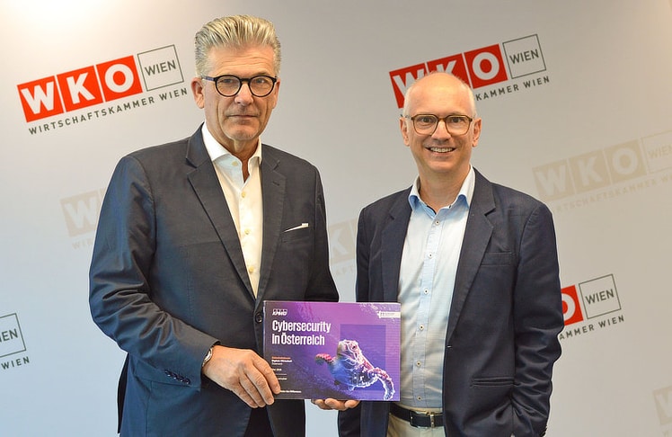 Martin Heimhilcher, Obmann Sparte Information und Consulting WK Wien (l.) und Robert Lamprecht, Cybersecurity-Partner KPMG.