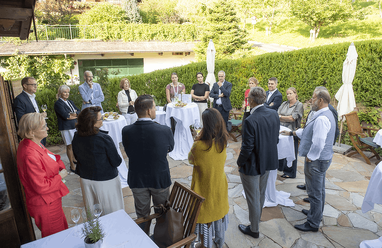 Mit dem AufsichtsRat Expert:innen Circle (ARC) brachte Kraftkinz gemeinsam mit dem Digital Hub Vienna auch 2026 Aufsichtsrät:innen und Expert:innen in Alpbach in den Austausch © Kraftkinz/Paris Tsitsos