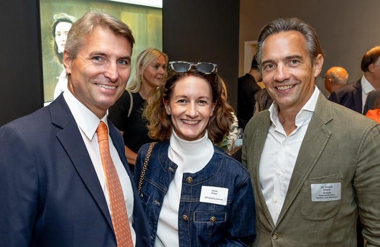 V.l.n.r.: Jürgen Krenn (Crif), Silvia Polan (JTI) und Gerhard Resch (Bankenverband)
