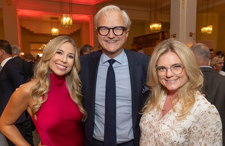 V.l.n.r.: Moderatorin Nina Kraft, Ricardo-José Vybiral (KSV1870) und Monica Rintersbacher (Leitbetriebe Austria)