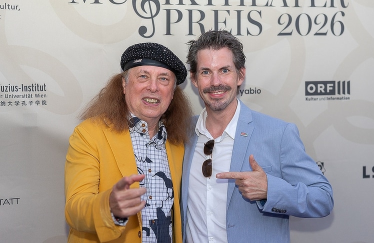 V.l.n.r.: Komponist Erwin Kiennast und Obmann der Fachgruppe Gastronomie der Wirtschaftskammer Wien Thomas Peschta 