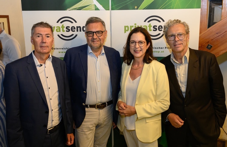 V.l.n.r.: Christian Stögmüller (Präsident des VÖP), Michael Straberger (Präsident des Österreichischen Werberats), Corinna Drumm (Geschäftsführerin VÖP) und Heinz Lederer (Vorsitzender des ORF-Stiftungsrats).
